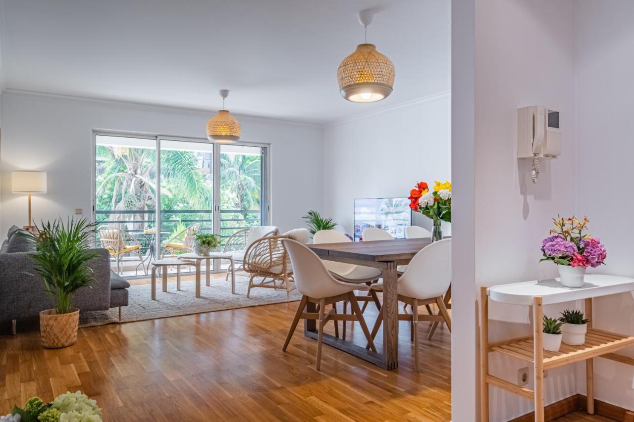 Lovely Apartment At The Best Location In Funchal Exterior photo
